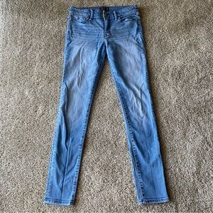 Abercrombie & Fitch Low Rise Super Skinny Light Wash Jeans